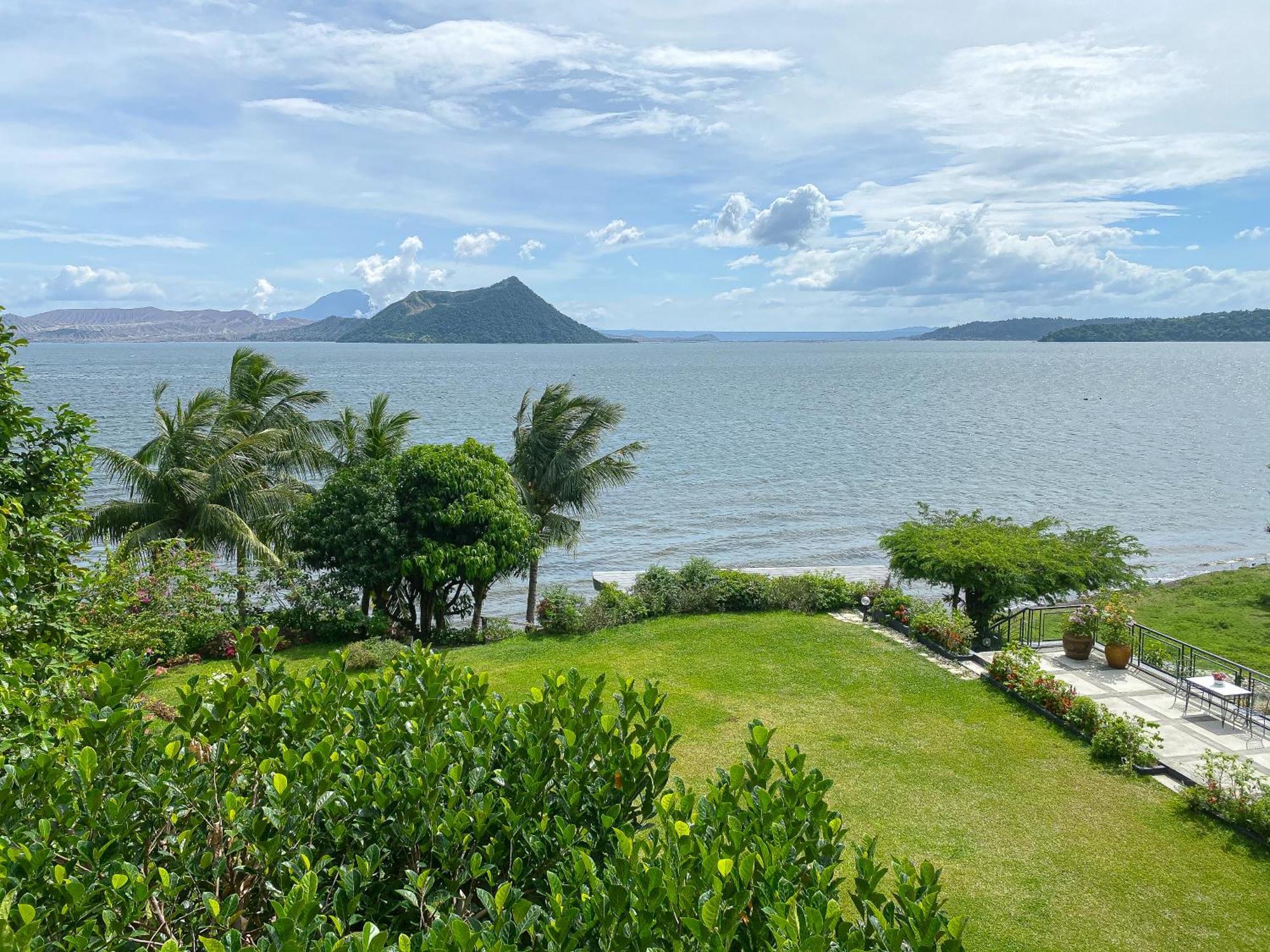 Nuuk Taal Lake Laurel Luaran gambar